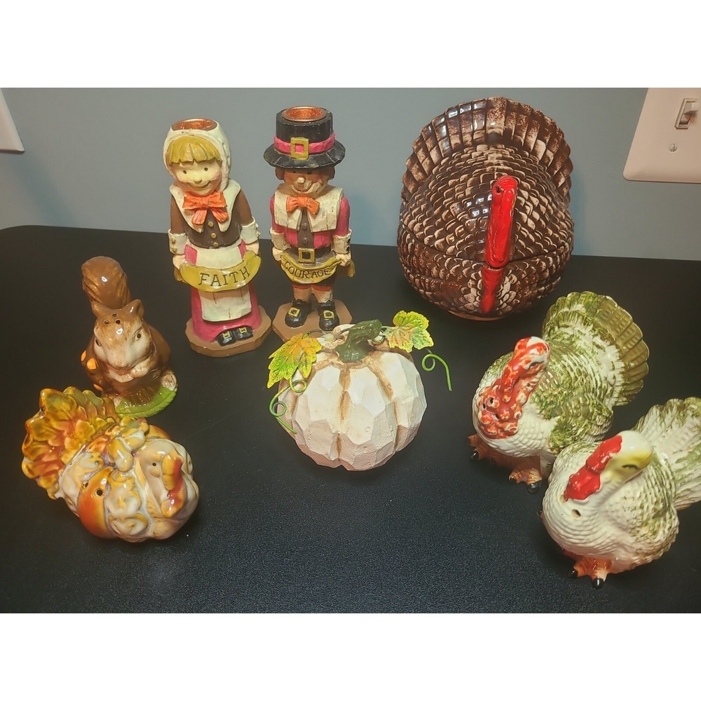 Lot of 8 Vintage Thanksgiving Fall Collectibles, Figurines, Candle, salt pepper